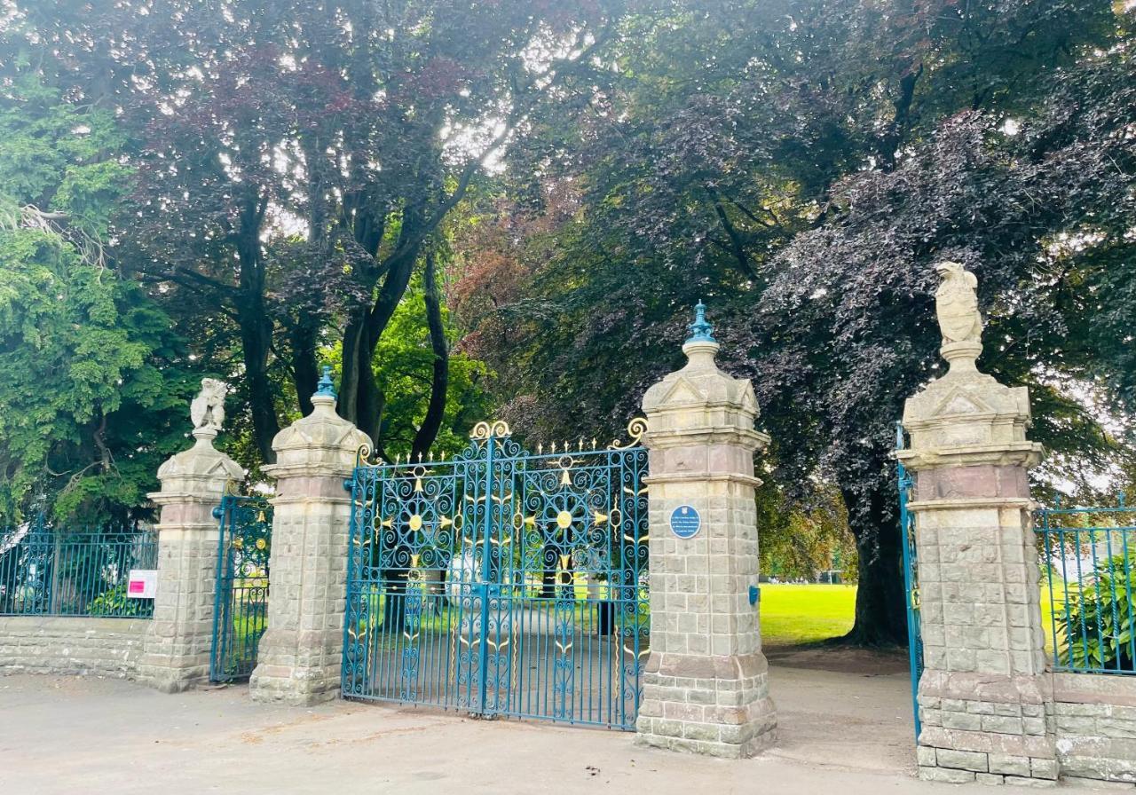 Вилла Tanglewood House Abergavenny With Private Parking Экстерьер фото