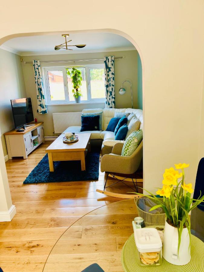 Вилла Tanglewood House Abergavenny With Private Parking Экстерьер фото